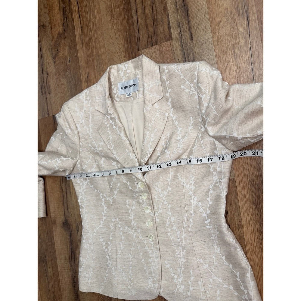 Albert Nipon Linen Blend Skirt Suit Beige Floral 2pc Set Size 6 - Picture 6 of 12